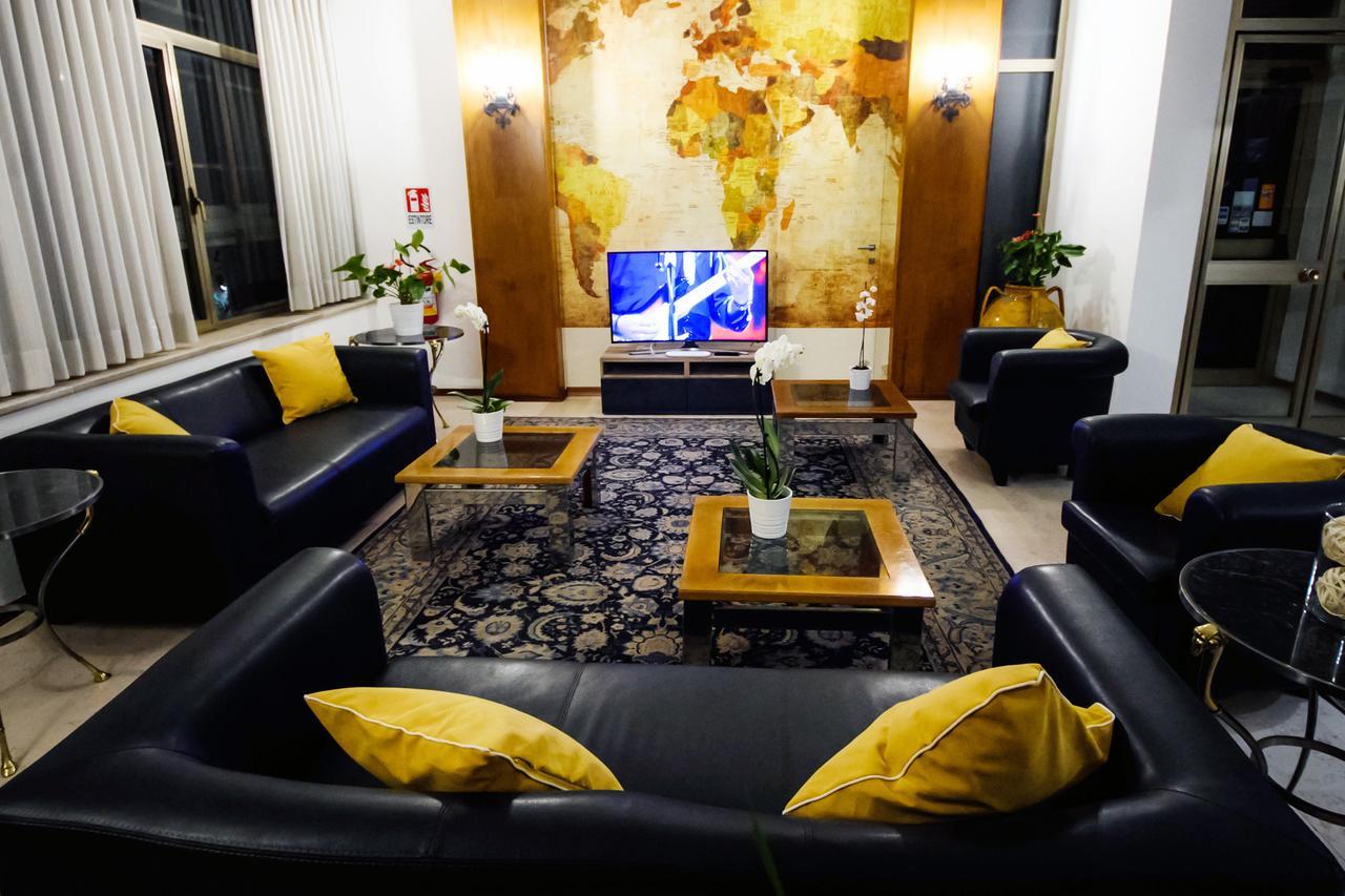 Hotel Palombella & Restaurant フロジノーネ エクステリア 写真